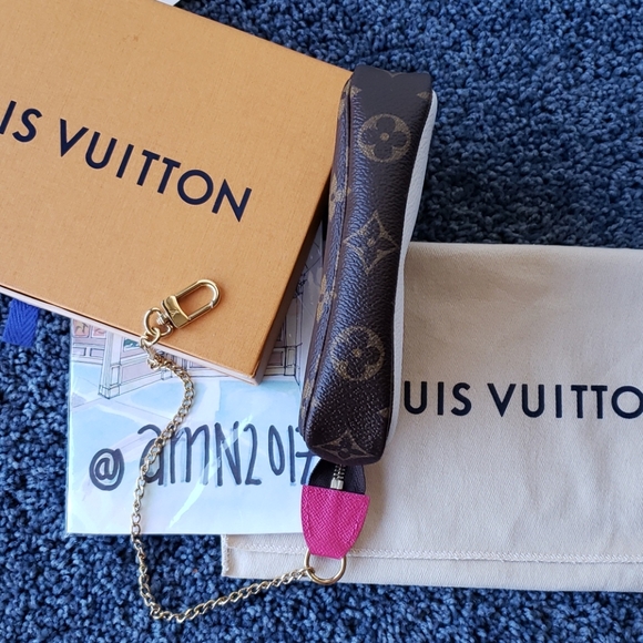 BRAND NEW Louis Vuitton Vivienne Mini Pochette - Picture 6 of 7